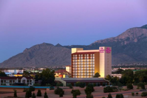 Отель Albuquerque Crowne Plaza, an IHG Hotel  Альбукерке